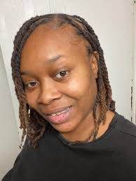 Regina Pickens's Instagram, Twitter & Facebook