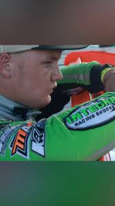 Rex King Jr wins heat #1 at Tri City Raceway Park !