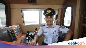 Gaji pt suai subang 2021; D3 Kereta Api Sttdd Kereta Api Berapa Gajinya Kereta Api Model Indonesia Foto Layanan Pt Kai Meliputi Angkutan Penumpang Dan Barang