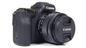 Petit et incroyablement léger, cet appareil moderne et classique intègre la dernière technologie. Praxisbericht Testbericht Zur Canon Eos M50 Testberichte Dkamera De Das Digitalkamera Magazin
