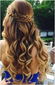 13 Creative Dama Hairstyles For Quinceaneras Fashion Hair Styles Short Hair Styles Easy Quince Hairstyles