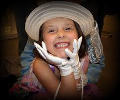 Strike A Pose II 84/366