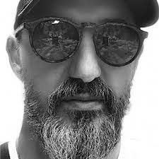 Alan Martelli's Instagram, Twitter & Facebook