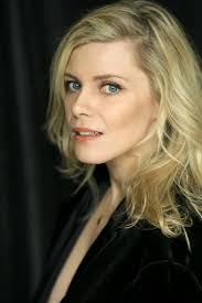 Vanessa Hare's Instagram, Twitter & Facebook