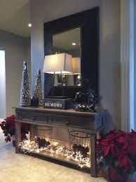 Welcoming And Cozy Christmas Entryway Decor Ideas Foyer Decorating Christmas Entryway Decor