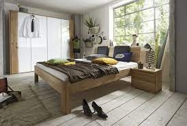Ein massivholzschlafzimmer aus massivholzmöbeln ist eine oase für ruhe und entspannung! Schlafzimmer Wildeiche Massiv Grosse Auswahl Gunstiger Preis