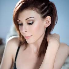 VERBENA Photography Female Makeup Artist Profile