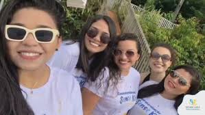 Dr. Hugo Almeida, terapeuta ocupacional da Sense kids @hugoalmeida.si.  Atividade sensório-motora para favorecer a dissociação de membros  superiores, força muscular, controle postural, integração visomotora.  #occupationaltherapy ...