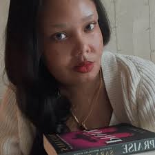 Can somebody help me, why isn't my companion automatically picking things  up