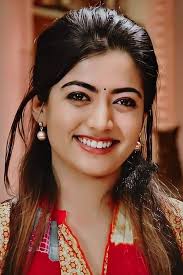 Her sizzling look 🥵🖤🔥 Allu arjun and leela are going to lit the stage  with their dance moves Theater's gonna bang 💥 . . #Kissik Song of the Year  ' 😎💥🔥 #Pushpa2TheRule . . #