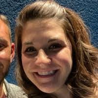 Julie Bowling's Instagram, Twitter & Facebook