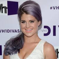 Ihr freund matthew mosshart hat der tochter von skandalrocker ozzy osbourne beim gemeinsamen karibikurlaub einen romantischen antrag gemacht. Kelly Osbourne Schlank Dank Freund Womenweb De