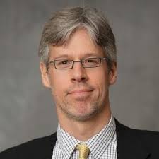 This past week, I was one of five student speakers at this year's UMD  Fellows Program's Academic Showcase. Getting awarded the chance to share my  Fellows experience, as well as how I