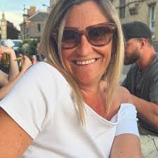 Help, how do I stop these leaves going yellow? TIA