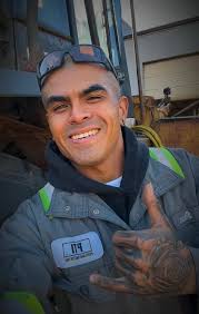 Add me guys let's play whatever I play everything 😈😎🤙🏾