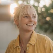 Paige Vaughn's Instagram, Twitter & Facebook