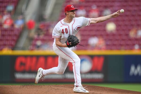Cincinnati Reds | AP News