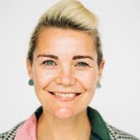 Laura Duffield's Instagram, Twitter & Facebook