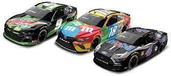 Share all sharing options for: Everything Lionel Diecast Lionel Garage
