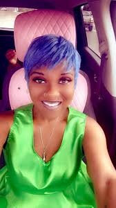 Hi all! My name is Gina Lloyd, gospel artist from Atlanta, GA. I joined to  share my gift and to be blessed by yours, new opportunities and  collaborations as I gain more