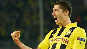 Lewandowski has signed the shirt on the back, making it a unique item. Four Goal Lewandowski Leaves Madrid Reeling Uefa Champions League Uefa Com