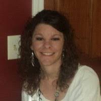 Kelly Kalb's Instagram, Twitter & Facebook