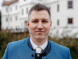 ᐅ Rechtsanwalt Peter Betz ᐅ Jetzt ansehen