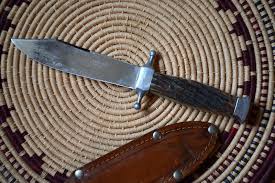 Couteau le thiers lame damas en olivier arbalete g david. Forum Neoczen Org Voir Le Sujet Brocantage Avis Aux Chineurs De Lame