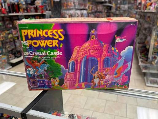 A boxed She Ra Princess of Power Crystal Castle just came in! 😍