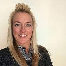 Kristin Conover's Instagram, Twitter & Facebook