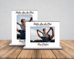 A importância do pai no desenvolvimento dos filhos (explicada por uma psicóloga). Moldura Feliz Dia Do Pai Personalizada