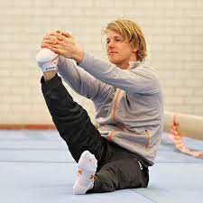 Epke zonderland klaar in tokio, maar toch tevreden: File Golden Clinic Epke Zonderland 8351222192 Jpg Wikimedia Commons
