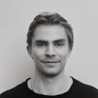 Alex Dees's Instagram, Twitter & Facebook