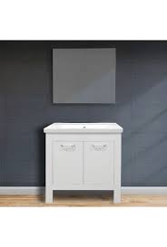 Banyo Panosundaki Pin