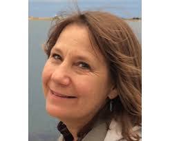 Anna Houle's Instagram, Twitter & Facebook