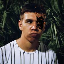 Stream Tom Ace music