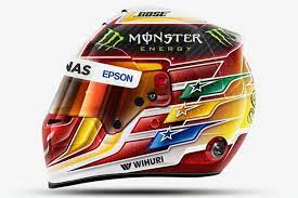 Classificado 4.1/5 baseado em 10 avaliações de clientes viseira capacete para agv pista gpr corsa r corrida 2 corrida 3 feedback (10) | 0 pedidos. F1 Hamilton Usara Capacete Desenhado Por Brasileiro Veja