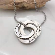 3 Ring Necklacerussian Ring Necklacemothers Name Etsy In 2021 Mothers Necklace Interlocking Rings Necklace Moms Bracelet