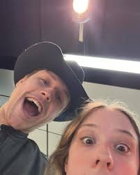 lizzie hunter (@lizzie_hunterr) • Instagram photos and videos