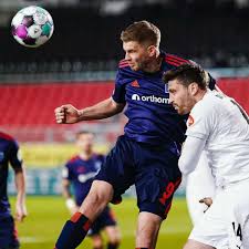 Der klub bemüht sich, ihn vom fc barcelona loszueisen. Dana Diekmeier Von Hsv Fans Ubel Beleidigt Kister Teilt Gegen Sky Experten Aus