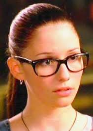 Fan Casting Chyler Leigh as Meg Morris in 99 Fear Street: The House of Evil 