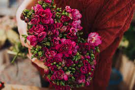 Getting to queen's hospital burton > you will need to use a lift or scale stairs to access this service. Flowers By Burton Wedding Florist Long Island Ny