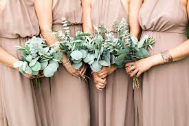 39 Stunning Greenery Bouquet For Your Wedding Weddingdecor Simple Bridesmaid Bouquets Eucalyptus Wedding Bouquet Wedding Bridesmaid Bouquets