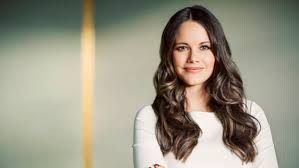 In ihrem beerenfarbenen kleid sah sie wunderschön aus. Sofia Von Schweden 10 Grunde Warum Sie Einer Der Beliebtesten Royals Wurde