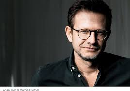 Träume aus Feuer : Illies, Florian, Schad, Stephan: Amazon.sg: Books