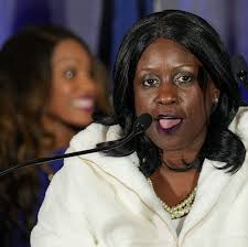 La Keisha Jackson chosen to replace late Indiana Sen. Jean Breaux