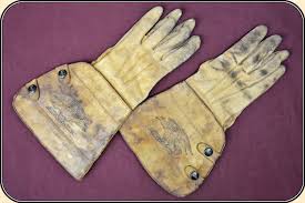 Z Sold Original Cavalry Officers Gauntlet Gloves