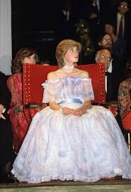 The british royal family had been sending out christmas cards well before princess diana came into their lives, but the often formal portraits took on a whole other look once she and prince charles had children. Princess Diana S Best Most Shocking Looks With Photos