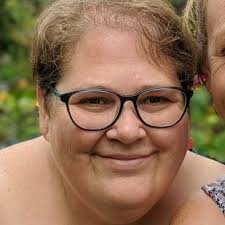 Tami Ward (@TKaeWard)