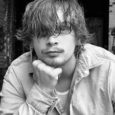 This is what college football sounds like 😮‍💨 Machine Gun Kelly's  unreleased track “dont wait run fast” is the official anthem of College  Football